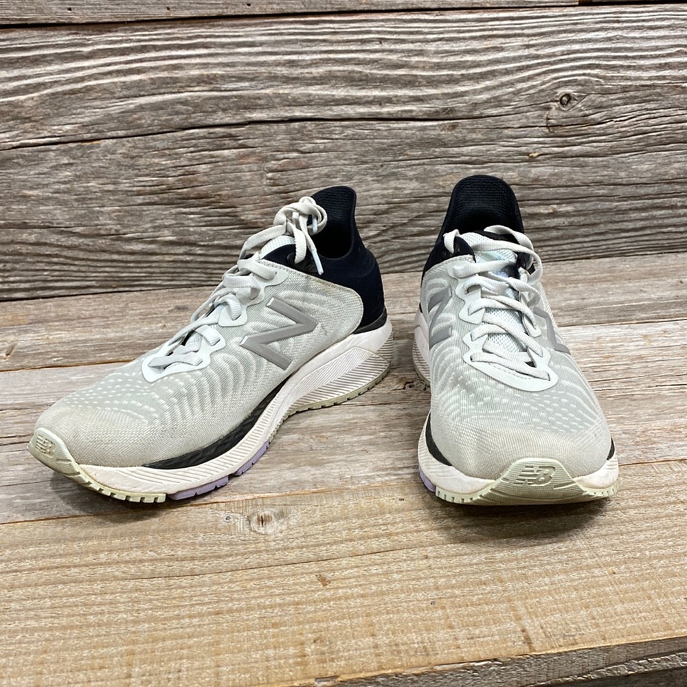 New balance 860E11